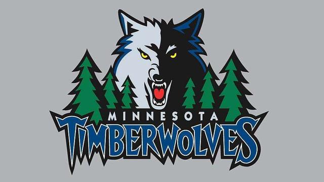 皮球弹离脚 皮球弹离脚